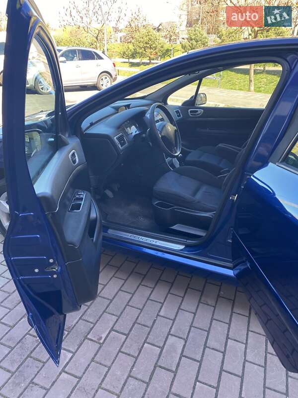 Хетчбек Peugeot 307 2005 в Луцьку фото 8 Хетчбек Peugeot 307 2005 в Луцьку