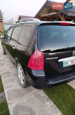 Универсал Peugeot 307 2004 в 