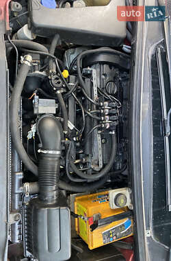 Хэтчбек Peugeot 307 2003 в 
