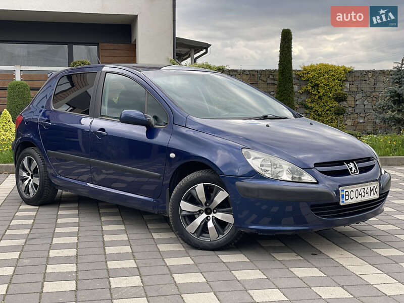 Хетчбек Peugeot 307 2002 в 