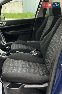 Хетчбек Peugeot 307 2002 в 