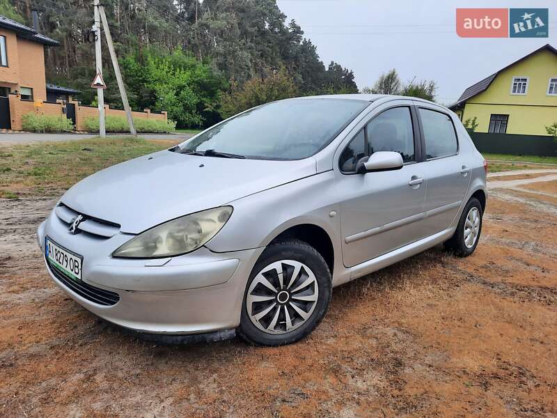 Хетчбек Peugeot 307 2002 в 