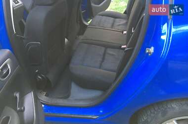 Хэтчбек Peugeot 307 2004 в 