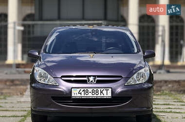 Хетчбек Peugeot 307 2003 в 