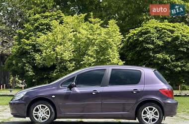 Хетчбек Peugeot 307 2003 в 