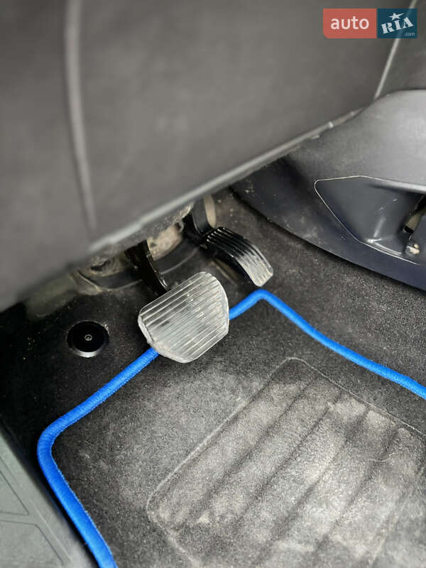 Универсал Peugeot 307 2006 в Тернополе