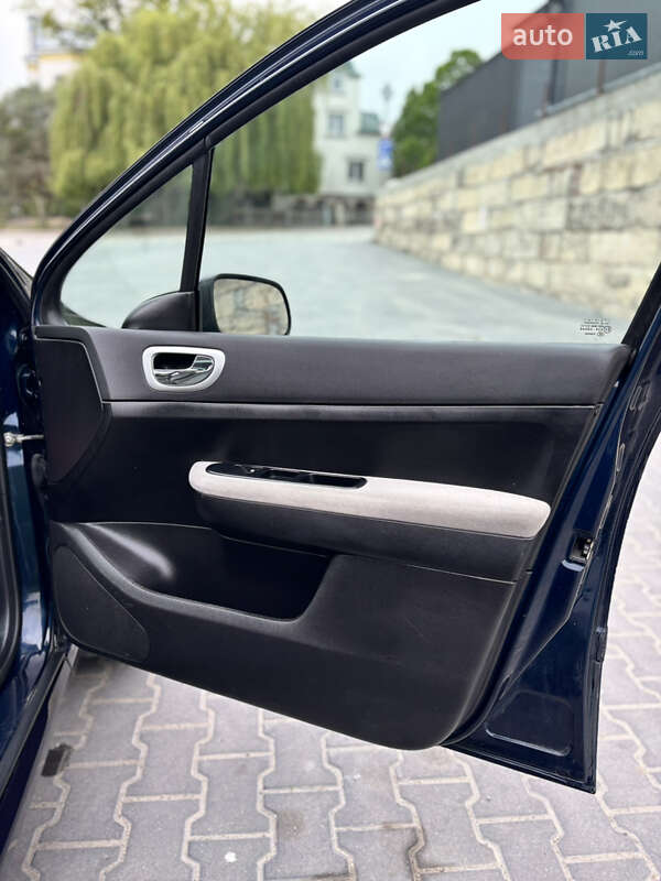 Универсал Peugeot 307 2006 в Тернополе