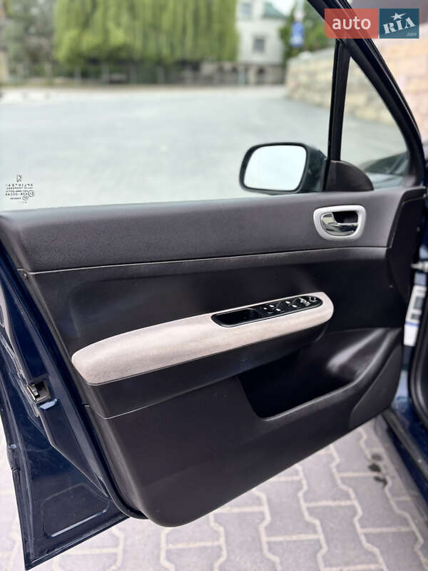 Универсал Peugeot 307 2006 в Тернополе