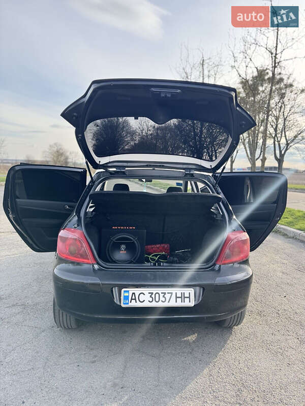 Хэтчбек Peugeot 307 2005 в Владимире