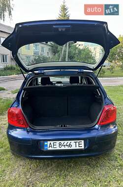 Хэтчбек Peugeot 307 2005 в 