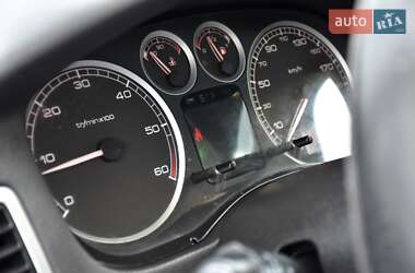 Универсал Peugeot 307 2005 в 