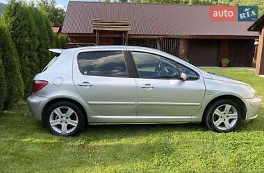 Хэтчбек Peugeot 307 2004 в 