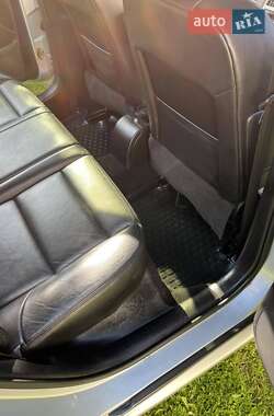 Хэтчбек Peugeot 307 2004 в 
