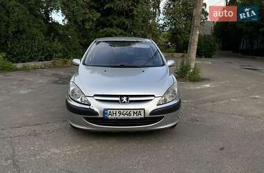 Хэтчбек Peugeot 307 2003 в 