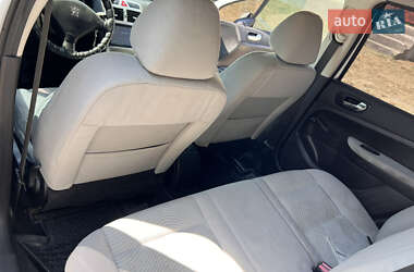 Універсал Peugeot 307 2005 в 