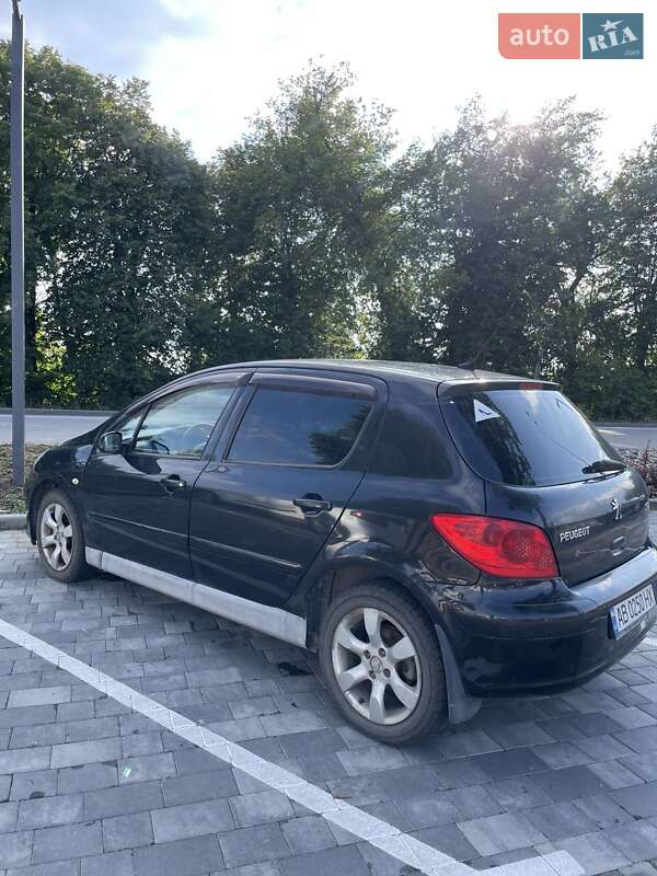 Хэтчбек Peugeot 307 2005 в Виннице