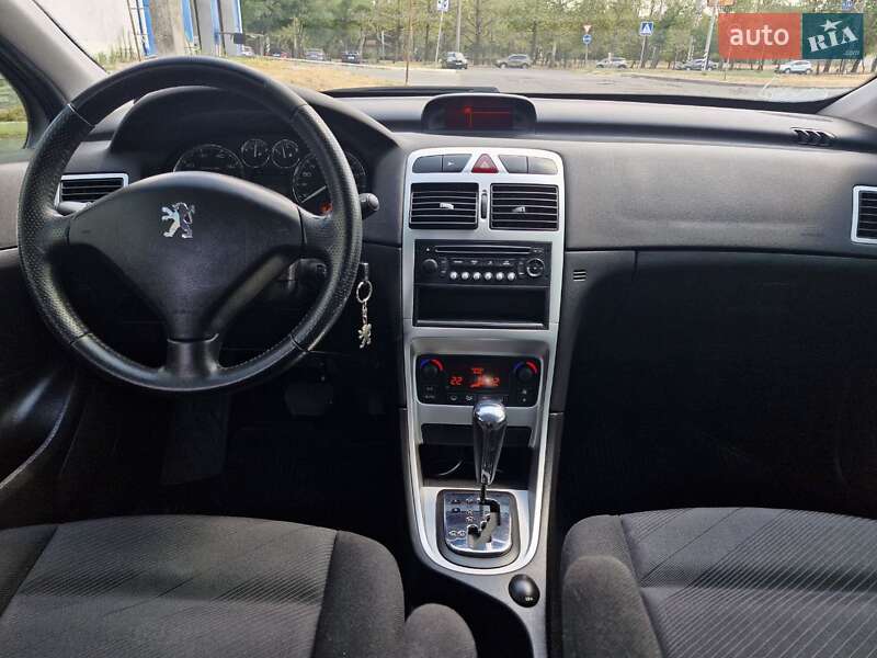 Хетчбек Peugeot 307 2006 в Миколаєві