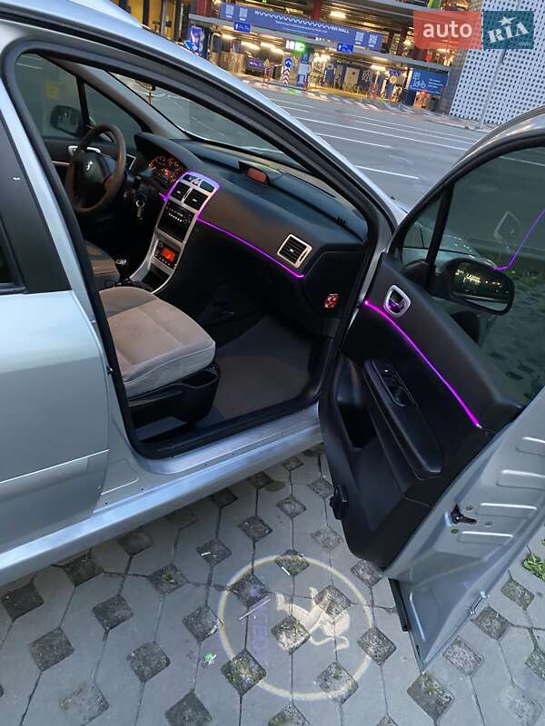 Универсал Peugeot 307 2006 в Киеве