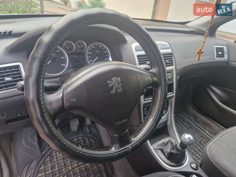 Універсал Peugeot 307 2003 в Чернівцях