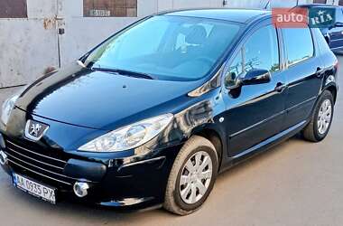 Хэтчбек Peugeot 307 2006 в Киеве