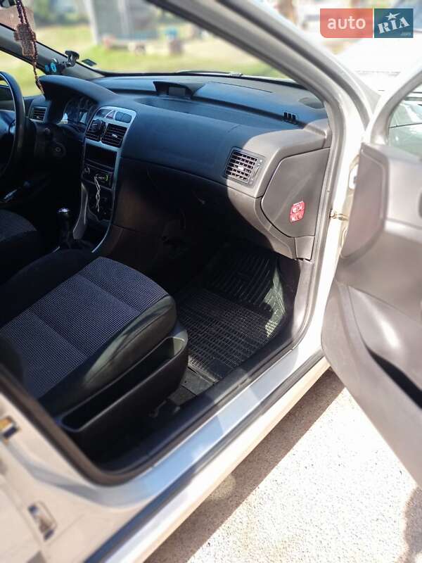 Універсал Peugeot 307 2004 в Івано-Франківську