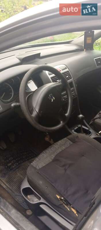 Хетчбек Peugeot 307 2001 в Ужгороді