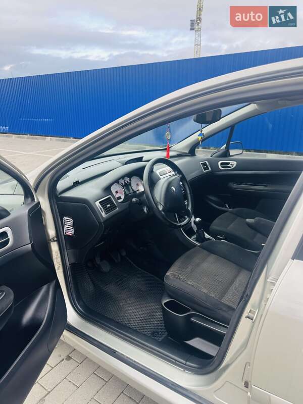 Хэтчбек Peugeot 307 2007 в Калуше