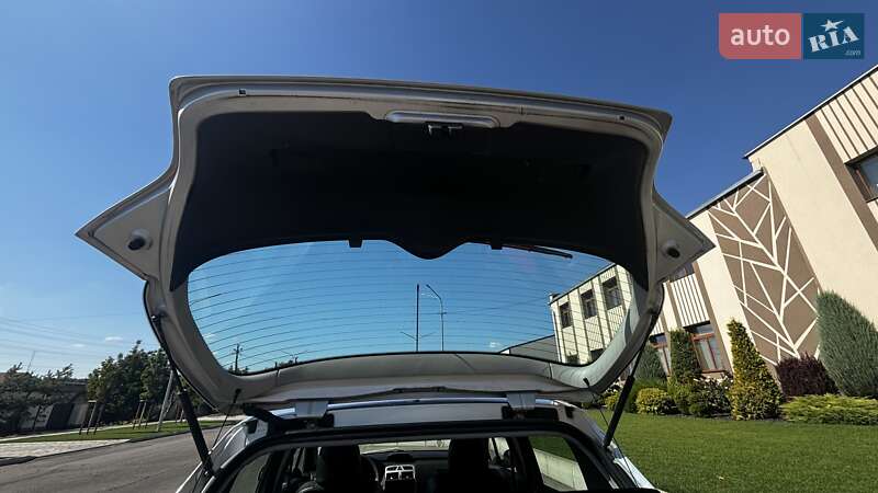 Хетчбек Peugeot 307 2003 в Запоріжжі