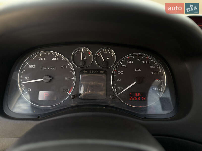 Хэтчбек Peugeot 307 2005 в Виннице
