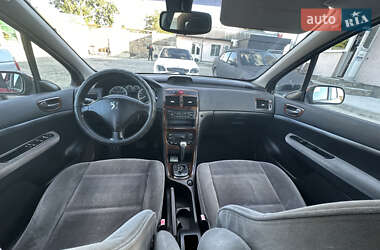 Хэтчбек Peugeot 307 2004 в Гребенке