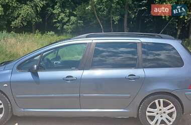Универсал Peugeot 307 2005 в  фото 7 Универсал Peugeot 307 2005 в