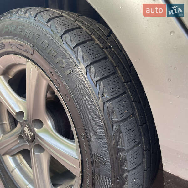 Хэтчбек Peugeot 307 2002 в Хмельницком фото 7 Хэтчбек Peugeot 307 2002 в Хмельницком