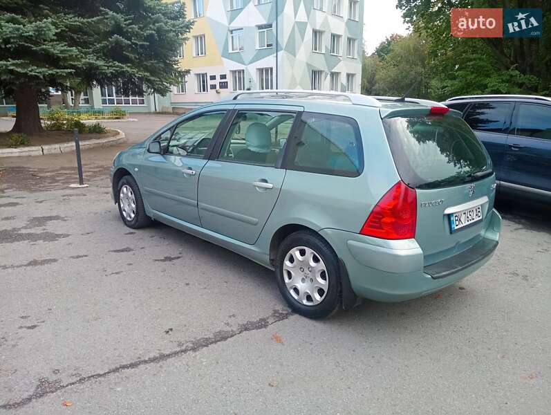 Универсал Peugeot 307 2005 в Ровно