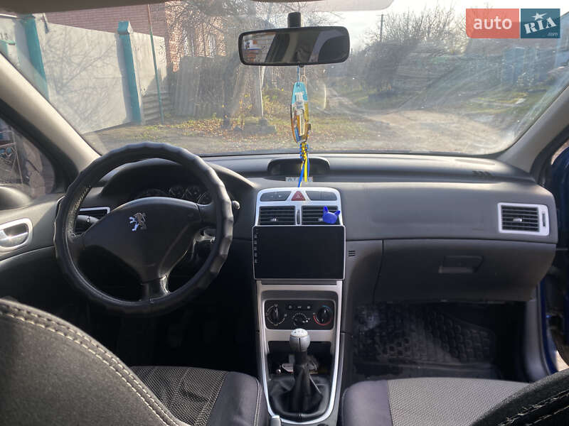 Хетчбек Peugeot 307 2005 в Сумах