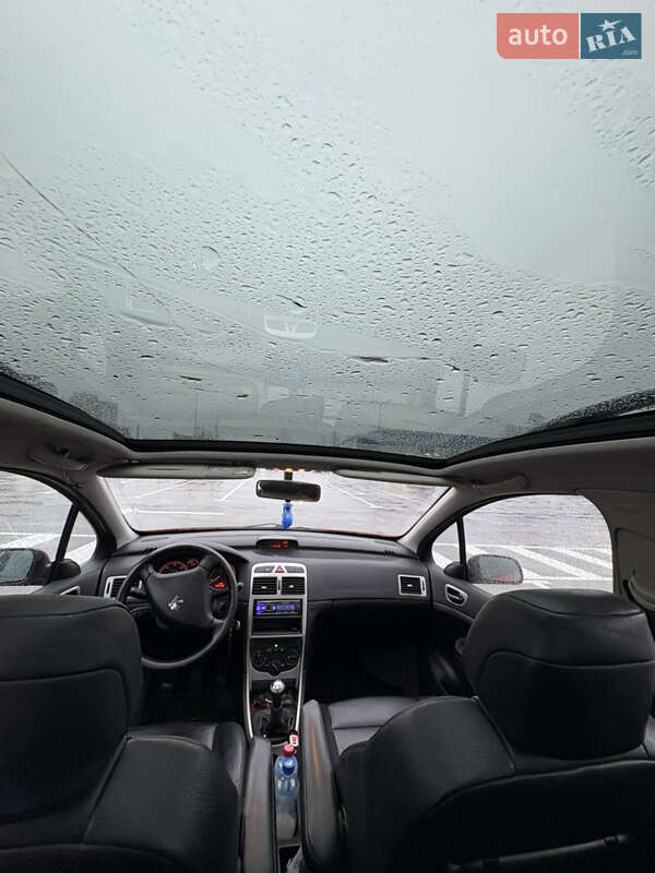 Универсал Peugeot 307 2003 в Сумах