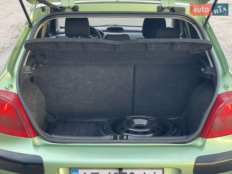 Хэтчбек Peugeot 307 2002 в Днепре