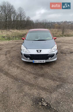 Хетчбек Peugeot 307 2006 в Знам'янці