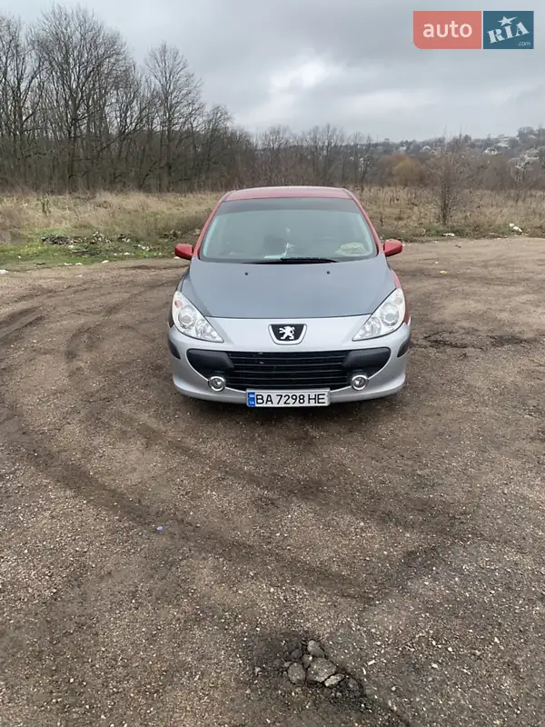 Peugeot 307