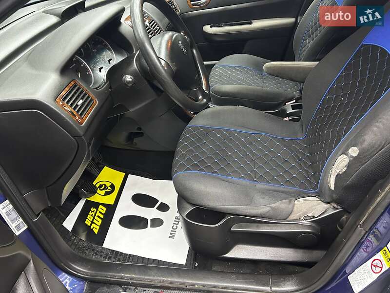 Хетчбек Peugeot 307 2002 в Чернівцях фото 8 Хетчбек Peugeot 307 2002 в Чернівцях