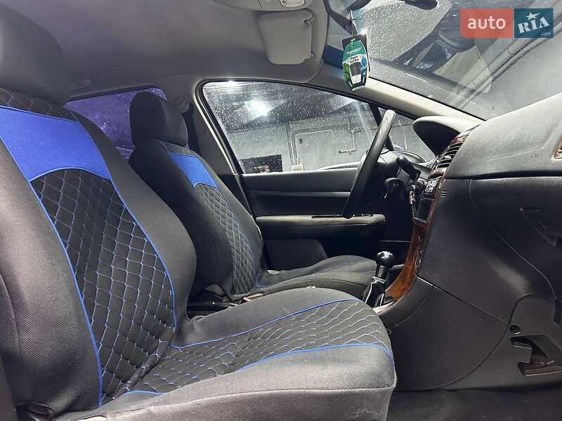 Хетчбек Peugeot 307 2002 в Чернівцях фото 20 Хетчбек Peugeot 307 2002 в Чернівцях