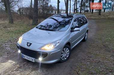 Универсал Peugeot 307 2006 в Сарнах
