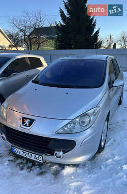 Седан Peugeot 307 2005 в Львове