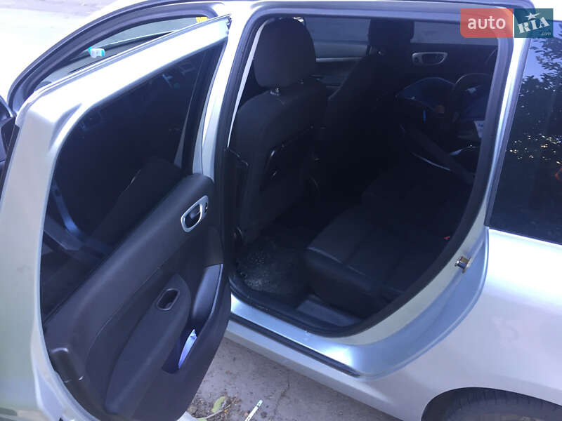 Универсал Peugeot 307 2006 в Киеве
