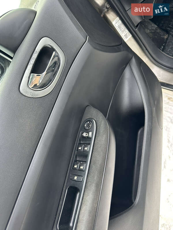 Универсал Peugeot 307 2003 в Костополе фото 12 Универсал Peugeot 307 2003 в Костополе