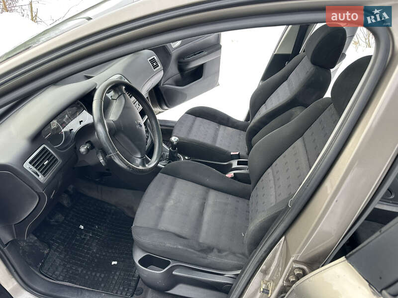 Универсал Peugeot 307 2003 в Костополе фото 14 Универсал Peugeot 307 2003 в Костополе