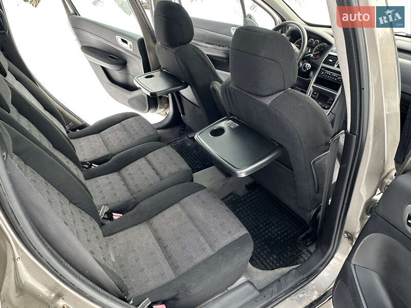 Универсал Peugeot 307 2003 в Костополе фото 23 Универсал Peugeot 307 2003 в Костополе