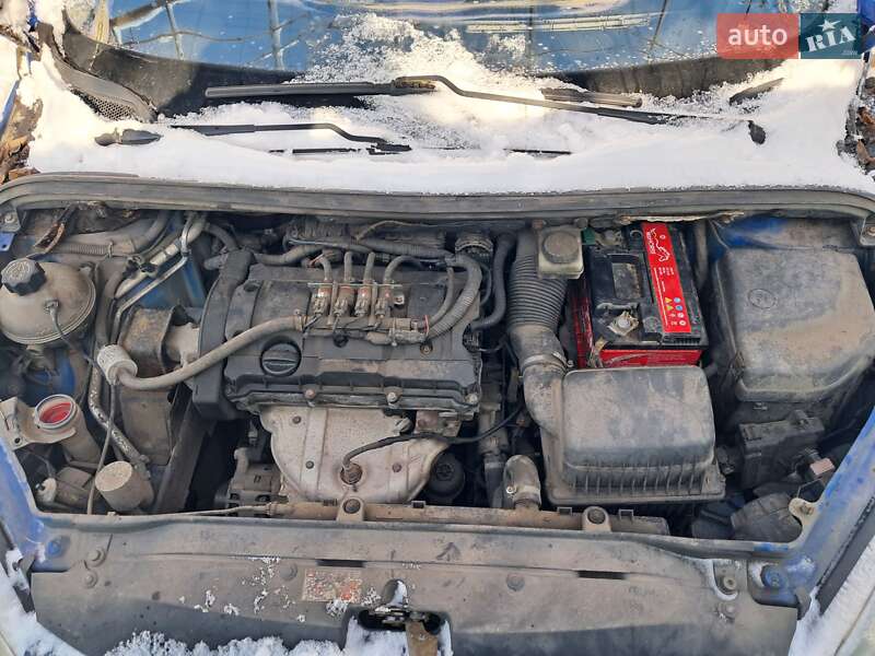 Универсал Peugeot 307 2003 в Боярке