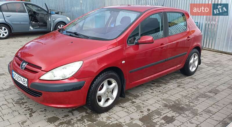 Хэтчбек Peugeot 307 2004 в Ужгороде