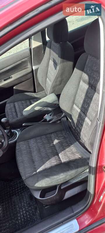 Хэтчбек Peugeot 307 2004 в Ужгороде