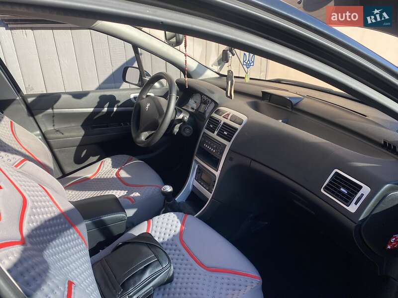 Универсал Peugeot 307 2007 в Калуше